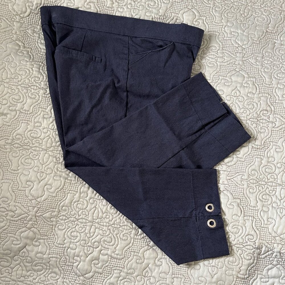 89th & Madison Capris, deep navy, elastic waist, size M